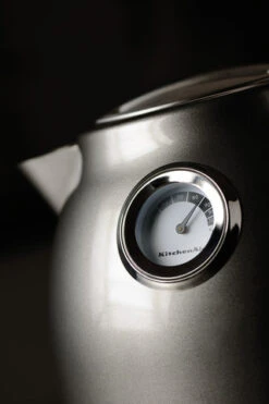 Bouilloire KitchenAid à Température Réglable - Couleur Gris Etain 1,5 L -DeLonghi Magasin bouilloire gris etain kitchenaid