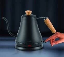 Bouilloire électrique BODUM à Long Bec Gooseneck Noir Mat 0.8L 5 Bouilloire électrique BODUM à Long Bec Gooseneck Noir Mat 0.8L -DeLonghi Magasin gooseneck noir2