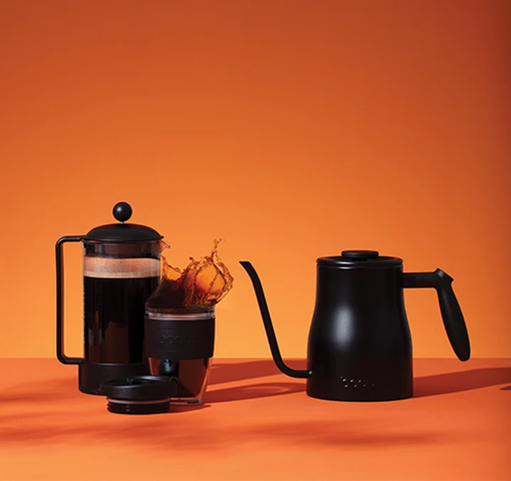 Bouilloire Traditionnelle Gooseneck - Inox Cuivré à Long Bec - 1L - BODUM 4 Bouilloire Traditionnelle Gooseneck - Inox Cuivré à Long Bec - 1L - BODUM – Image 4