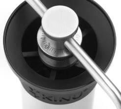 Moulin à Café Manuel KINU M47 Phoenix + Valise De Transport -DeLonghi Magasin kinu phoenix 3