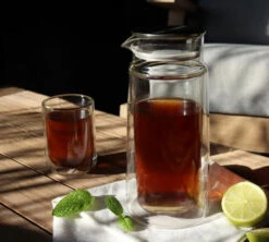 Carafe OGO Living Viktor Double Paroi Avec Couvercle Infuseur 650ml -DeLonghi Magasin lifestyle carafe viktor