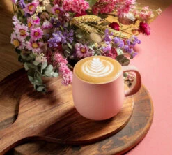 Pack Découverte " Consommer Mieux " - Cafetière à Piston 1L / 8 Tasses- Exclusivité MaxiCoffee -DeLonghi Magasin mugpylanoporcelaine