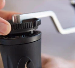 Moulin à Café Manuel FLAIR ESPRESSO The Royal Grinder 7 Moulin à Café Manuel FLAIR ESPRESSO The Royal Grinder -DeLonghi Magasin royal grinder 3