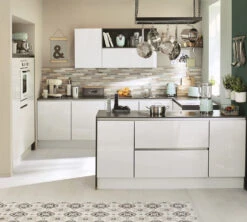 Bouilloire KLF04PGEU Température Réglable Noir 1,7 L + Offre Cadeau - SMEG -DeLonghi Magasin vert d4eau smeg 1